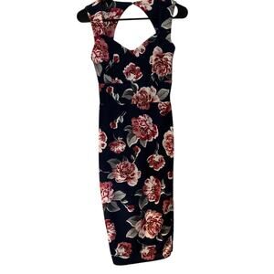 Boohoo Blue floral coloured dress loved